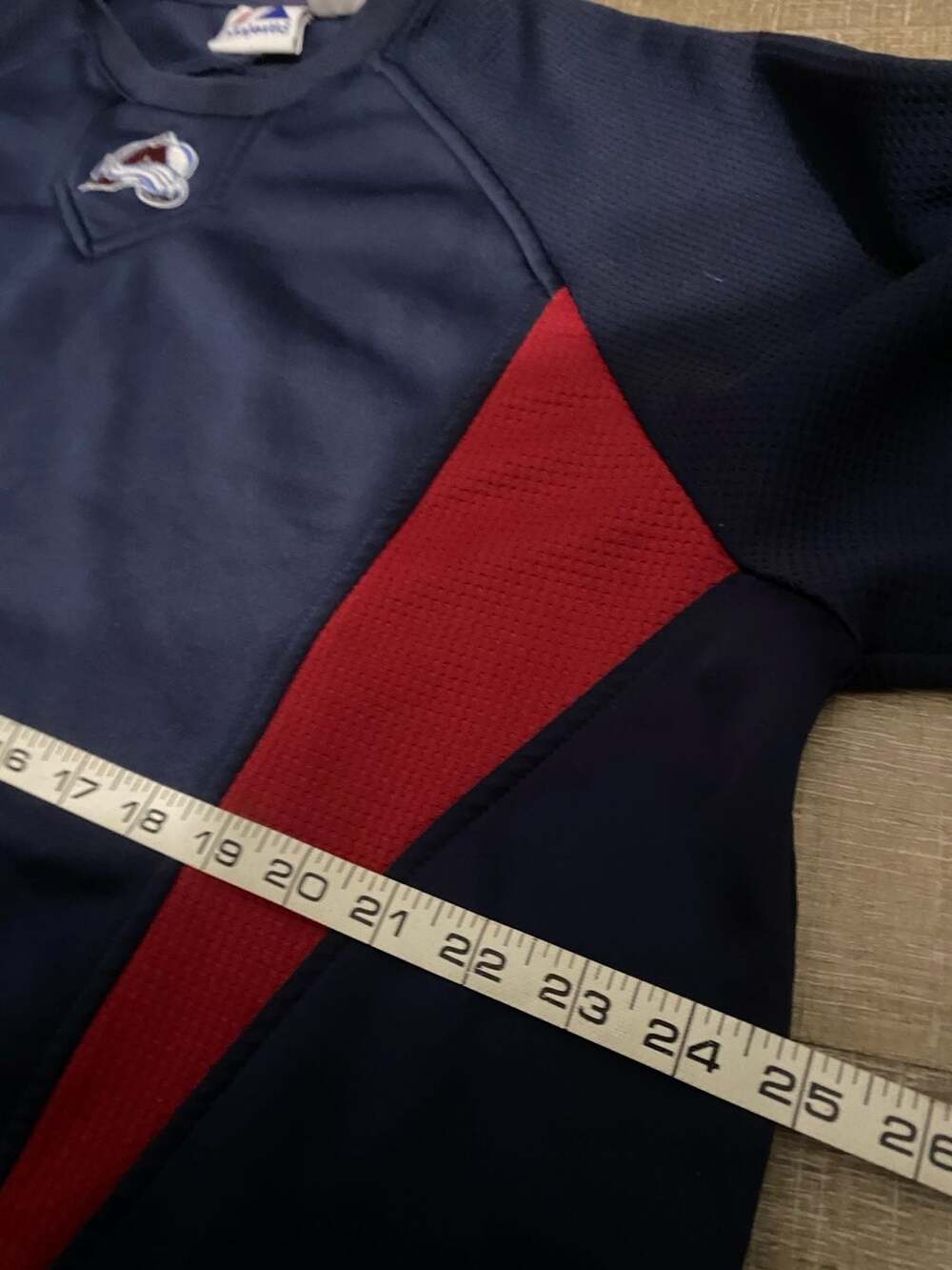 Majestic Colorado Avalanche NHL Therma Base Pullover Training Shirt - Picture 5 of 6